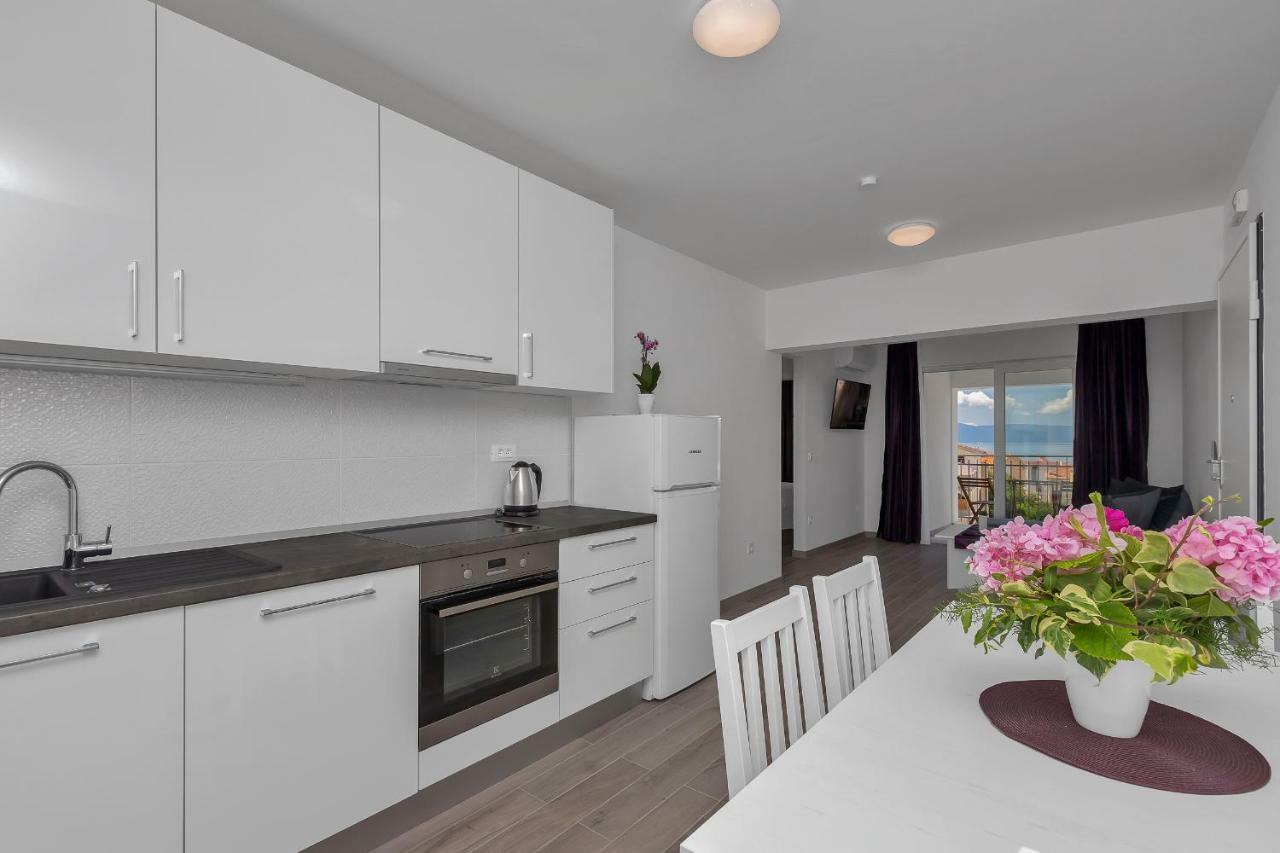 Apartmani Daniela Подгора Екстер'єр фото