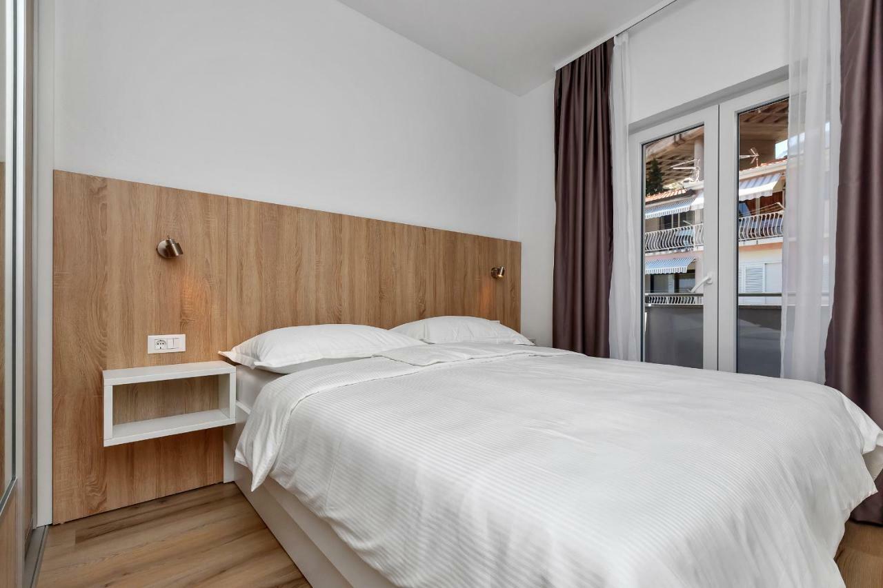 Apartmani Daniela Подгора Екстер'єр фото